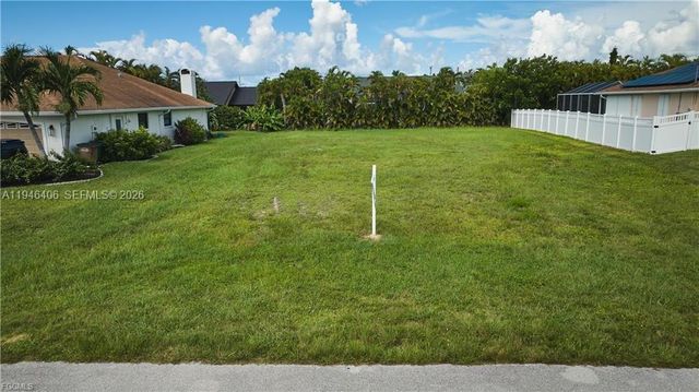 4724 SW 23RD AVE, Cape Coral, FL 33914