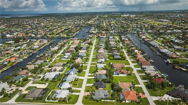 4724 SW 23RD AVE, Cape Coral, FL 33914