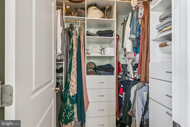 2400 MADISON SQ, Philadelphia, PA 19146