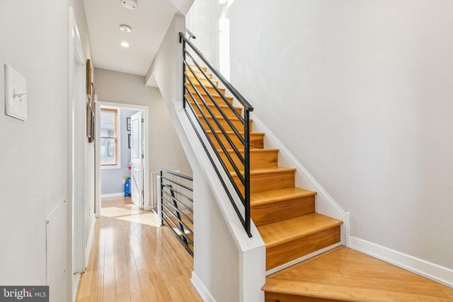 2400 MADISON SQ, Philadelphia, PA 19146