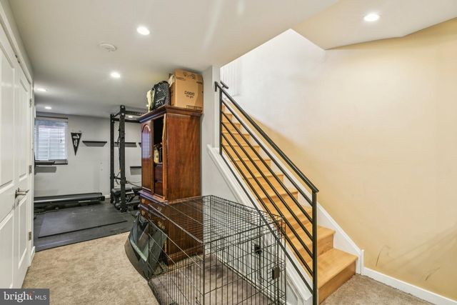 2400 MADISON SQ, Philadelphia, PA 19146