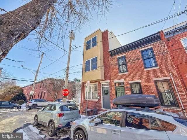 2400 MADISON SQ, Philadelphia, PA 19146