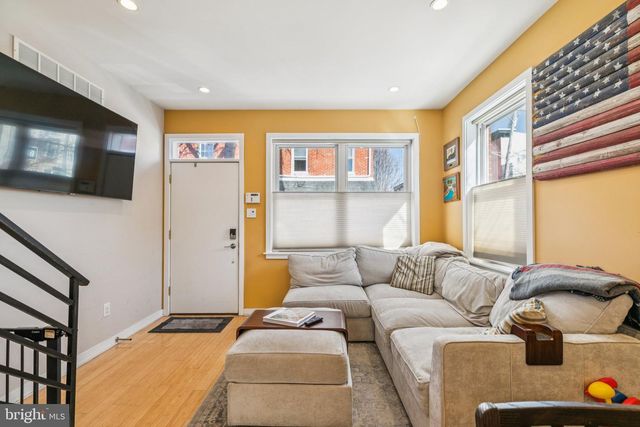 2400 MADISON SQ, Philadelphia, PA 19146