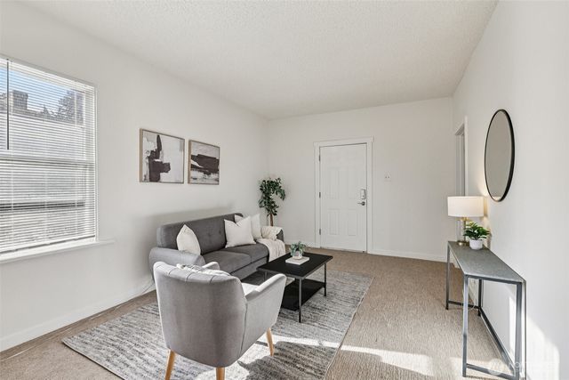 3527 Wetmore Avenue, Everett, WA 98201