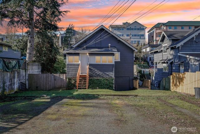 3527 Wetmore Avenue, Everett, WA 98201