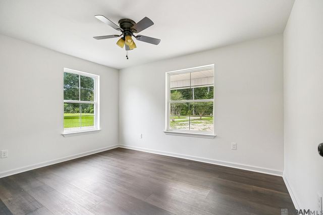 11306 Cloverleaf Dr, Denham Springs, LA 70706