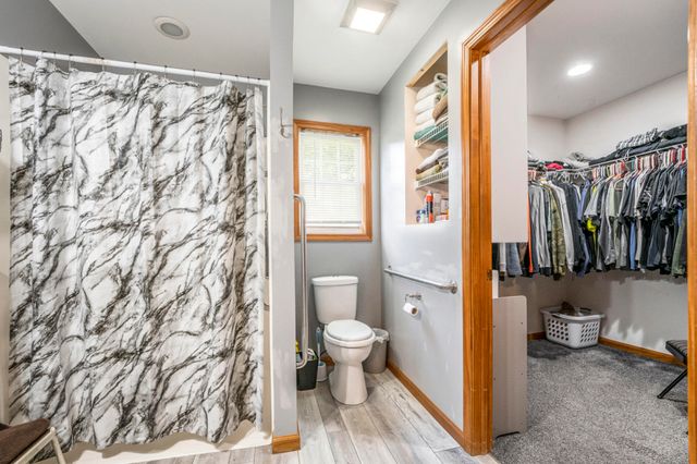 928 N Calumet Avenue, Chesterton, IN 46304