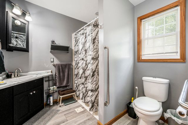 928 N Calumet Avenue, Chesterton, IN 46304