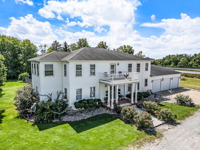 928 N Calumet Avenue, Chesterton, IN 46304