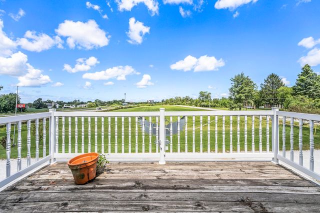 928 N Calumet Avenue, Chesterton, IN 46304