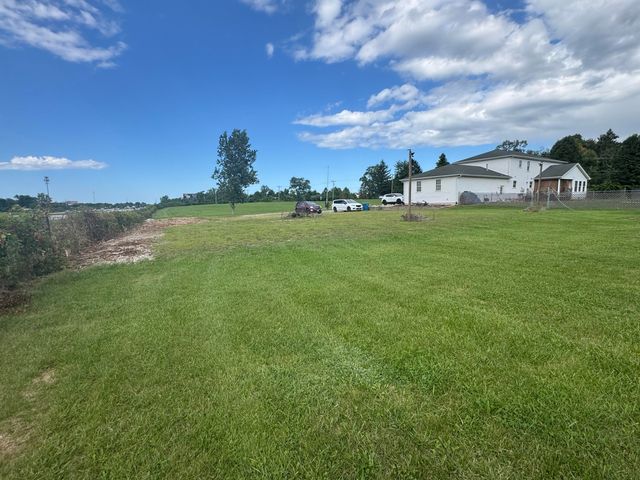 928 N Calumet Avenue, Chesterton, IN 46304