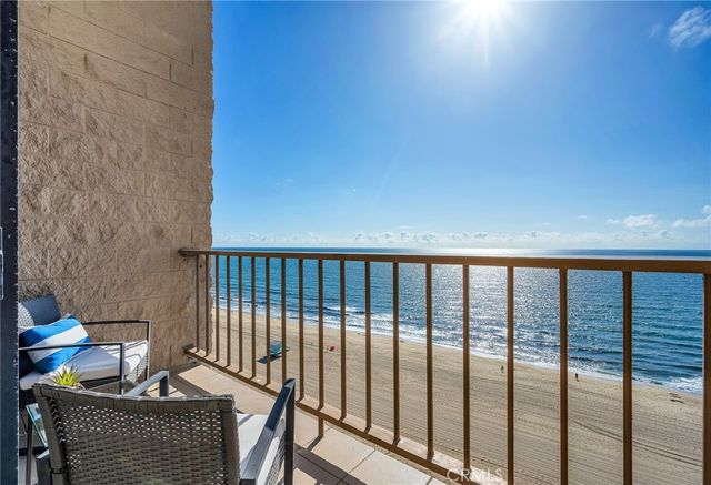 727 Esplanade 306, Redondo Beach, CA 90277