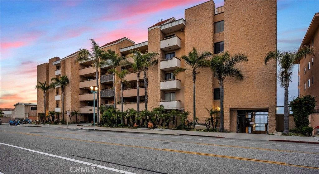 727 Esplanade 306, Redondo Beach, CA 90277