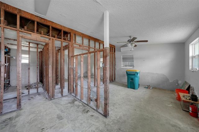 2900 VASCO STREET A and B, Punta Gorda, FL 33950