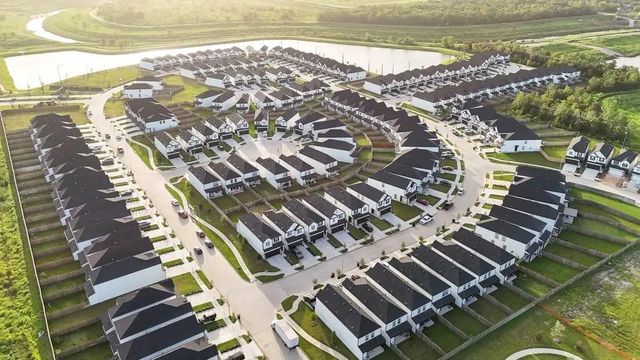 2908 Crown Gate Drive, Houston, TX 77047