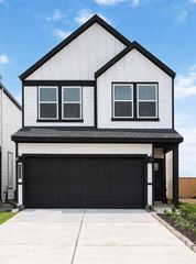 2908 Crown Gate Drive, Houston, TX 77047