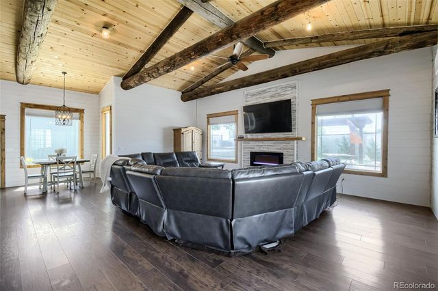 611 Pinyon Circle, Lochbuie, CO 80603
