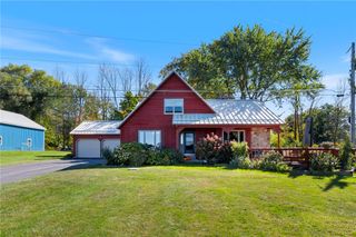 11596 Tompkins Point Road, Huron, NY 14590