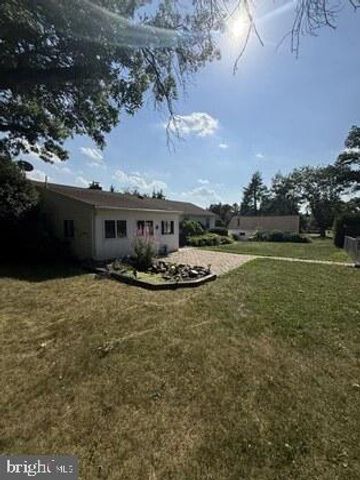 1493 CROTTLESTOWN ROAD, Chambersburg, PA 17202