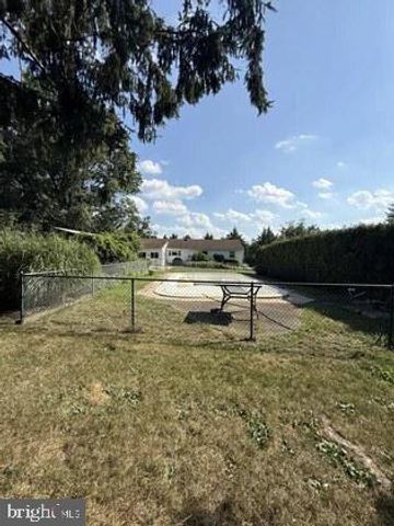 1493 CROTTLESTOWN ROAD, Chambersburg, PA 17202