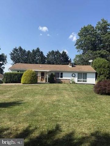 1493 CROTTLESTOWN ROAD, Chambersburg, PA 17202