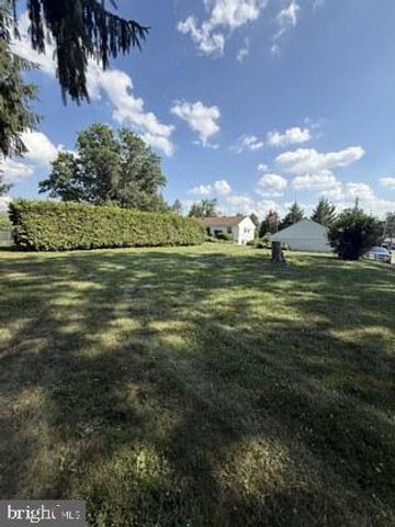 1493 CROTTLESTOWN ROAD, Chambersburg, PA 17202