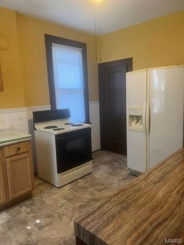 4930 Thekla Avenue, St Louis, MO 63115
