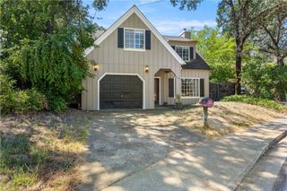 287 Forest Drive, Lakeport, CA 95453