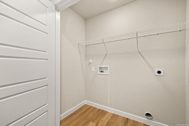 2423 Hicks, San Antonio, TX 78210