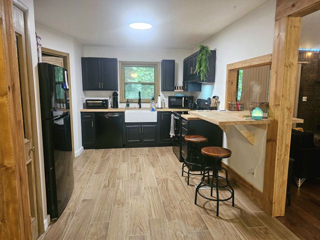 3794 Knight Dr, Whites Creek, TN 37189
