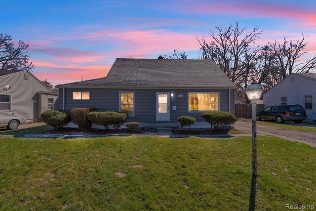 6243 Hunt Street, Romulus, MI 48174