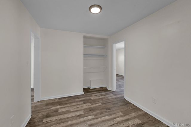 6243 Hunt Street, Romulus, MI 48174