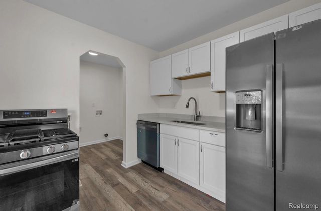 6243 Hunt Street, Romulus, MI 48174