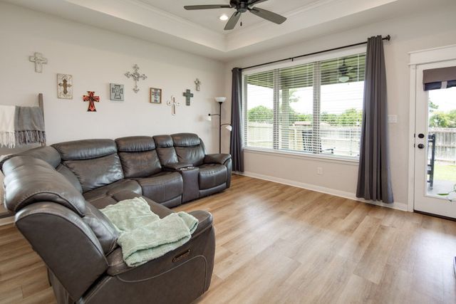 2854 Messenger Way, Bryan, TX 77803