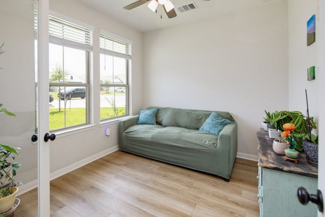 2854 Messenger Way, Bryan, TX 77803