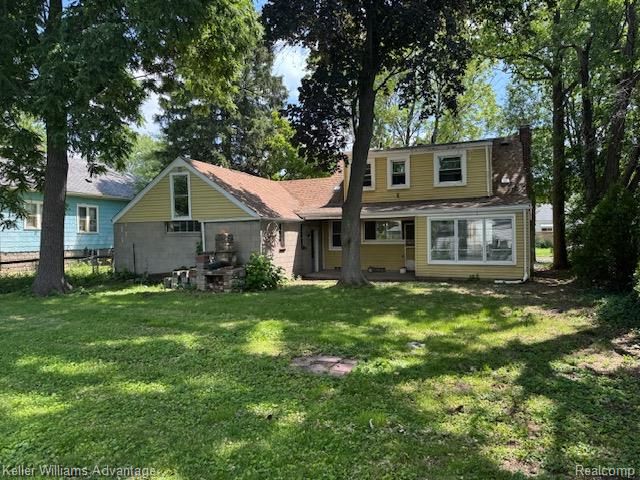 23037 Rausch Avenue, Eastpointe, MI 48021