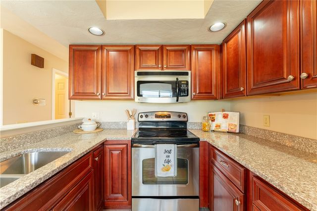 104 Palmer Drive, North Providence, RI 02904