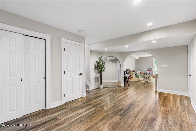 14 London Drive, East Brunswick, NJ 08816