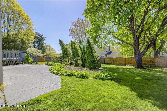14 London Drive, East Brunswick, NJ 08816
