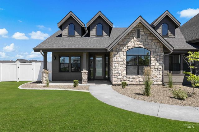 15300 Rhodes Ct, Caldwell, ID 83607