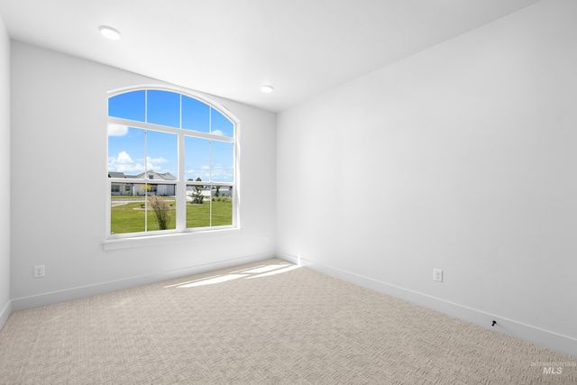 15300 Rhodes Ct, Caldwell, ID 83607