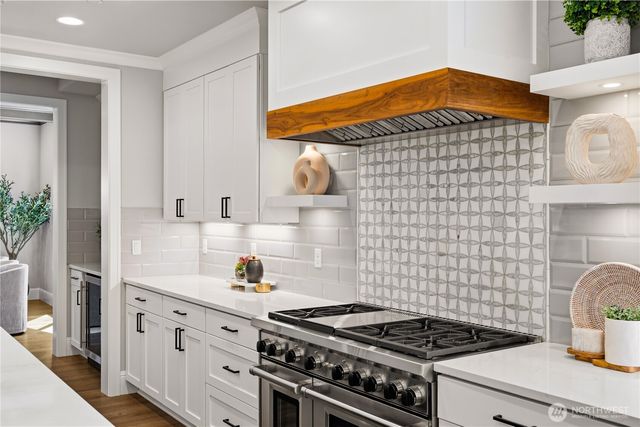 5239 117th Ave SE, Bellevue, WA 98006