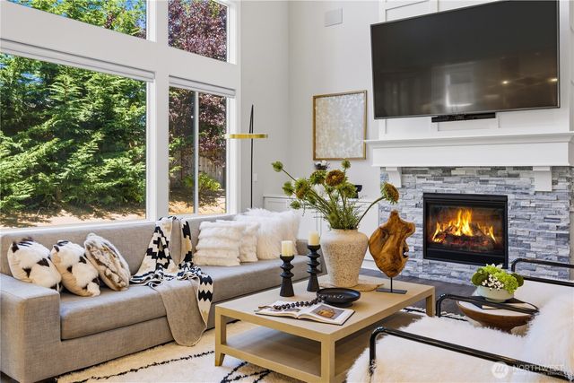 5239 117th Ave SE, Bellevue, WA 98006