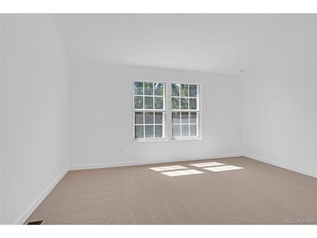 9672 W Chatfield Ave B, Littleton, CO 80128