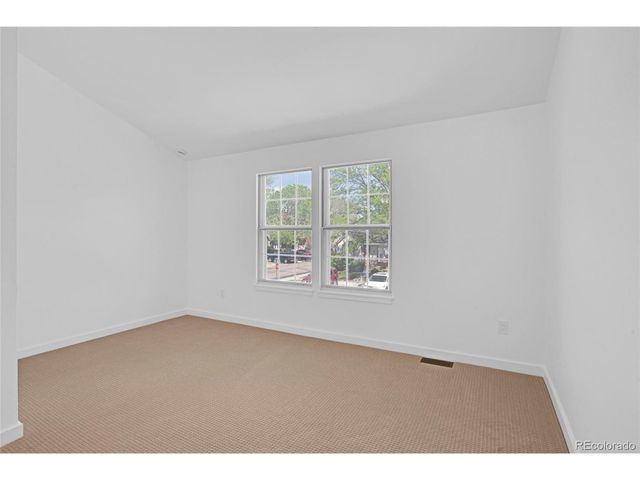 9672 W Chatfield Ave B, Littleton, CO 80128