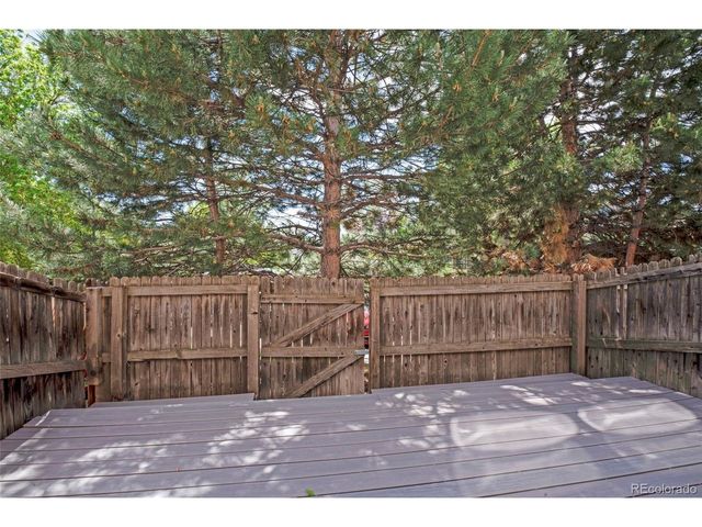 9672 W Chatfield Ave B, Littleton, CO 80128