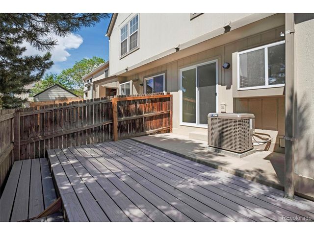 9672 W Chatfield Ave B, Littleton, CO 80128