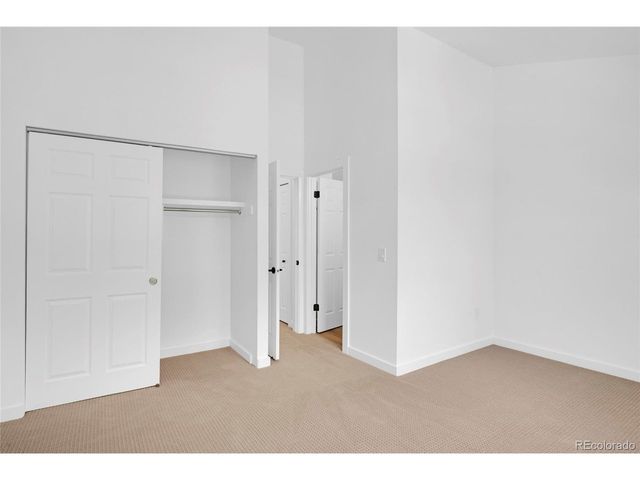 9672 W Chatfield Ave B, Littleton, CO 80128