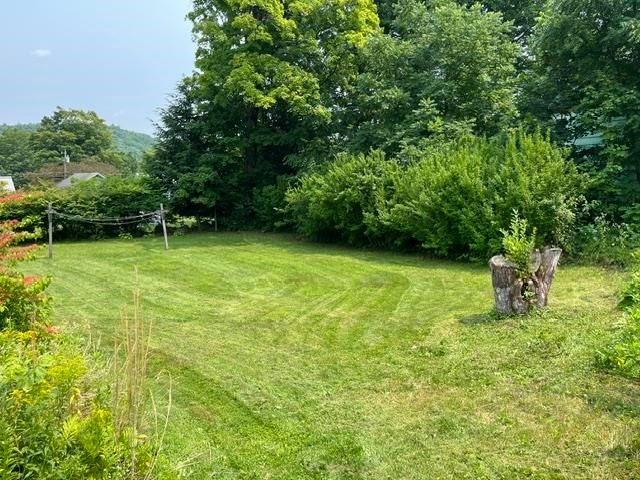 98 Greenleaf Street, Brattleboro, VT 05301