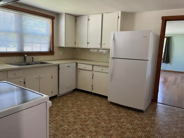 98 Greenleaf Street, Brattleboro, VT 05301